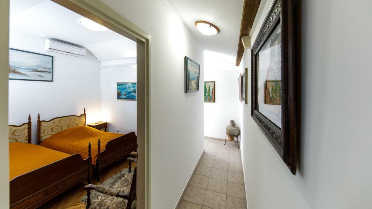 Apartment Anamarija Mokosica Exterior photo