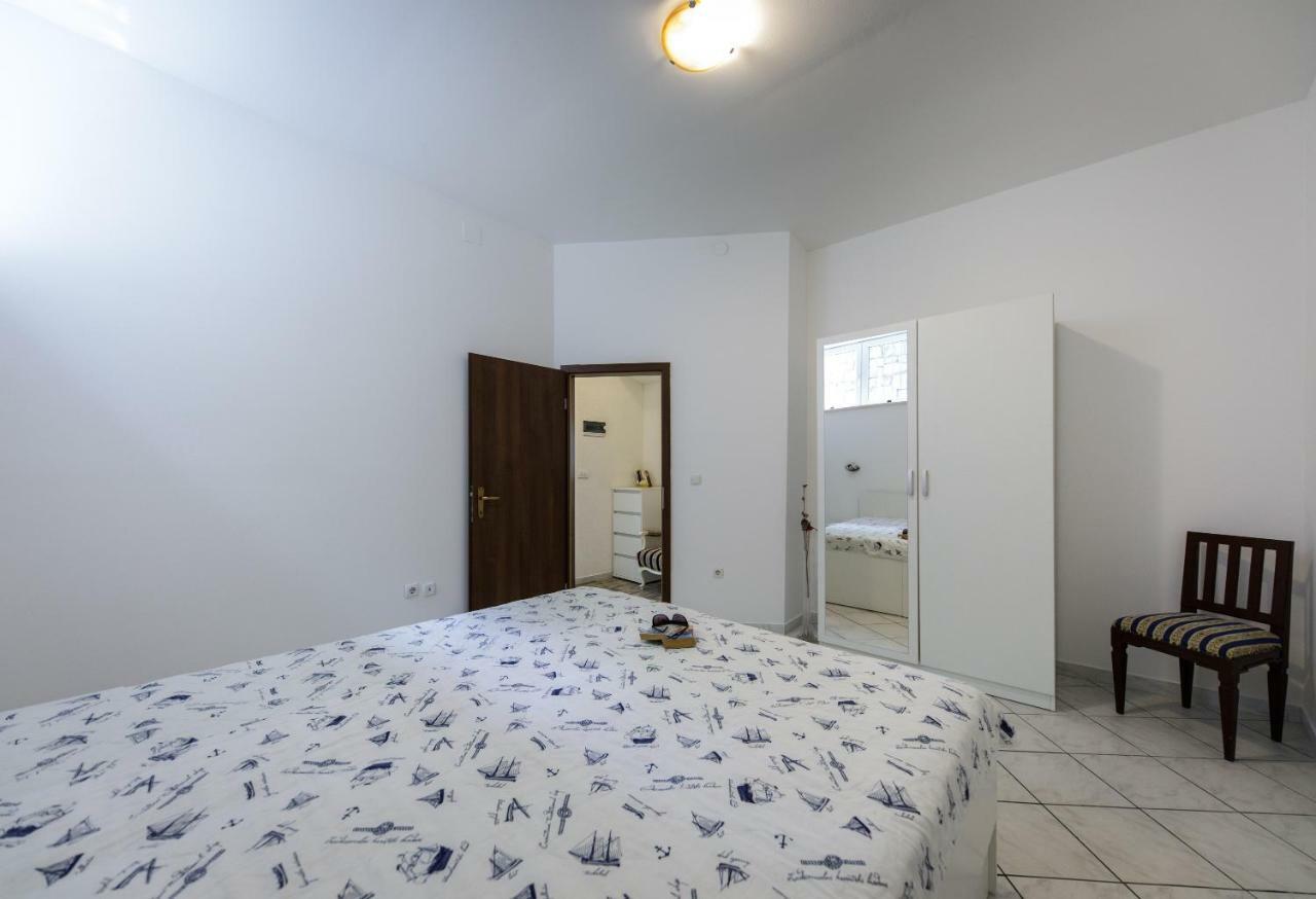 Apartment Anamarija Mokosica Exterior photo
